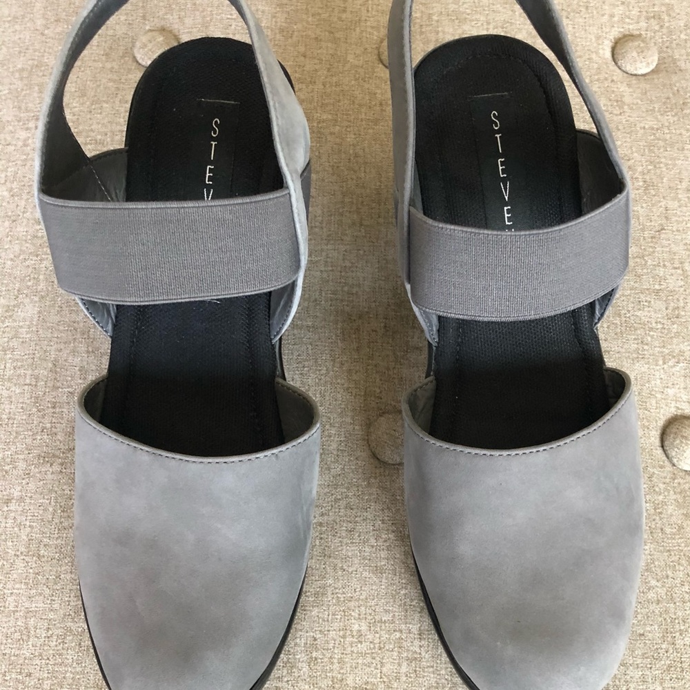 Steven by Steve Madden gray chunky heels size 7.5